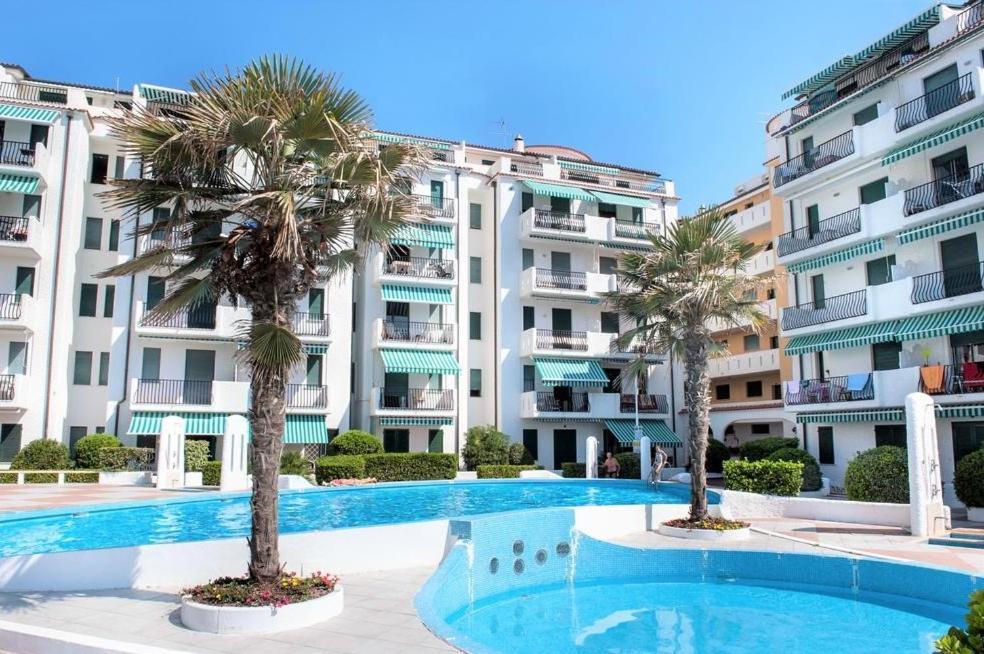 דירות לידו די ג'סולו El Palmar Fronte Mare מראה חיצוני תמונה